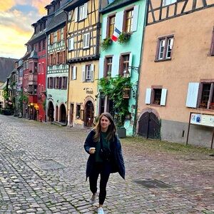 Meet your Posher, Abby